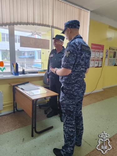 Белгородские росгвардейцы проверили детские оздоровительные лагеря