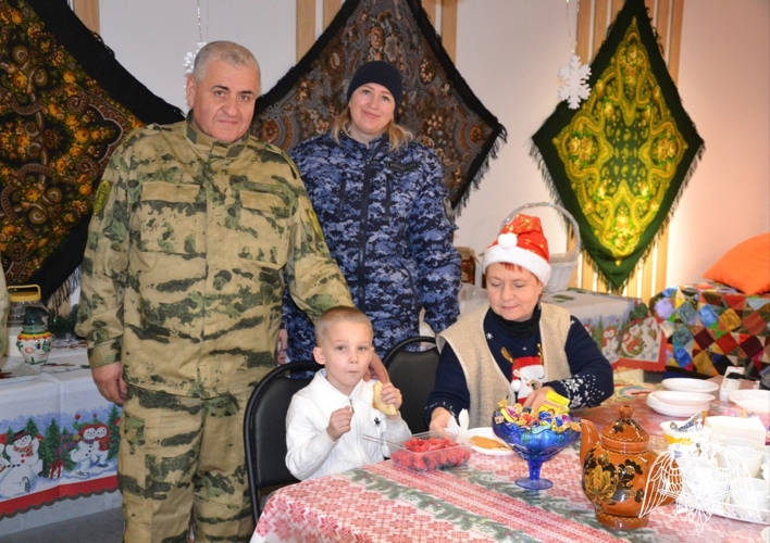 «Дед Мороз специального назначения» Росгвардии продолжает исполнять мечты белгородских детей в рамках акции «Ёлка желаний» 