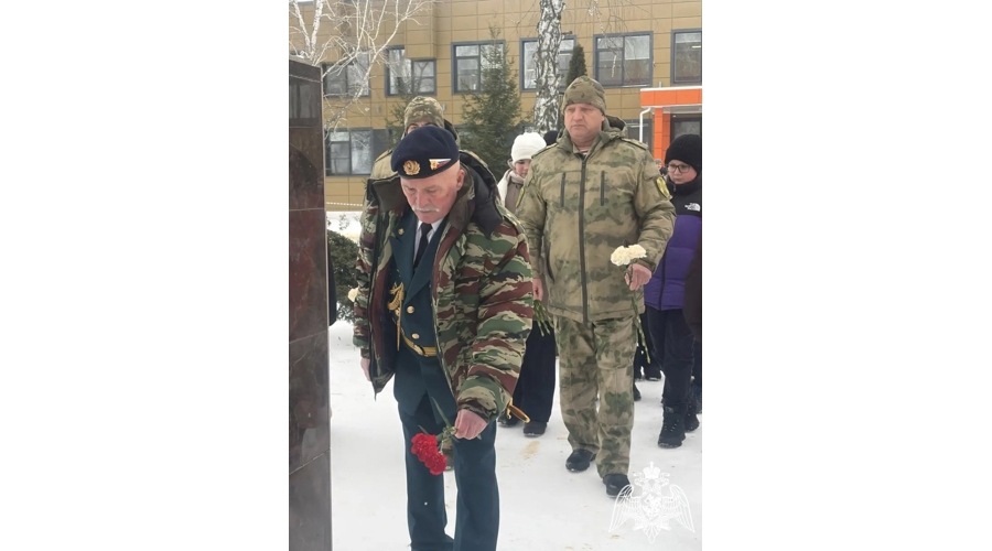 Белгородские росгвардейцы и ветераны внутренних войск почтили память воинов павших в Афганистане