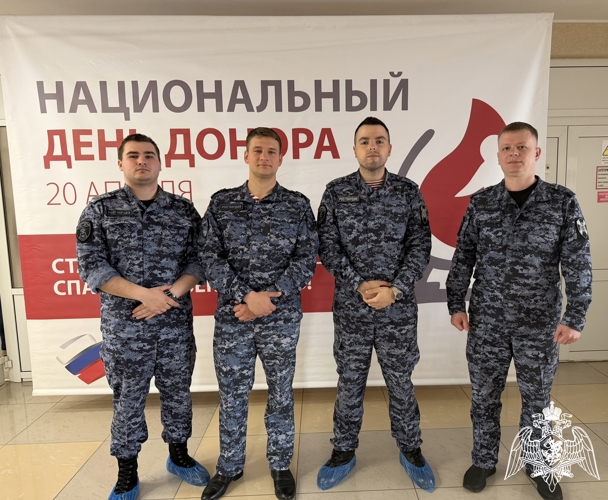 В Национальный день донора белгородские росгвардейцы поддержали ведомственную акцию «От сердца к сердцу»
