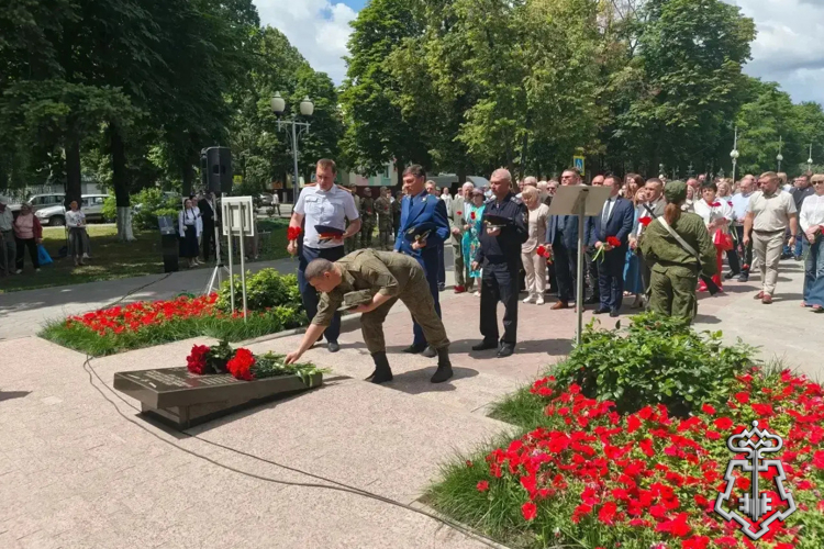 Сотрудники Управления вневедомственной охраны Росгвардии присоединились к акции «Волна памяти»