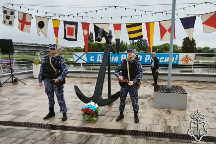 Росгвардейцы обеспечили правопорядок на День ВМФ в Белгородской области