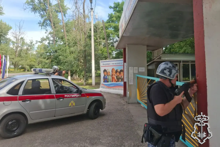  В Алексеевском округе росгвардейцы пресекли условное проникновение в детский лагерь «Солнышко»