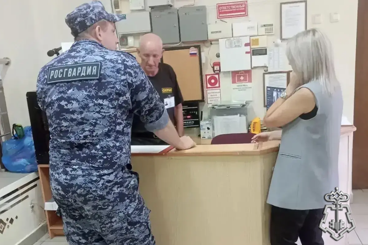  В Белгородской области продолжаются межведомственные проверки объектов образования с участием Росгвардии к новому учебному году