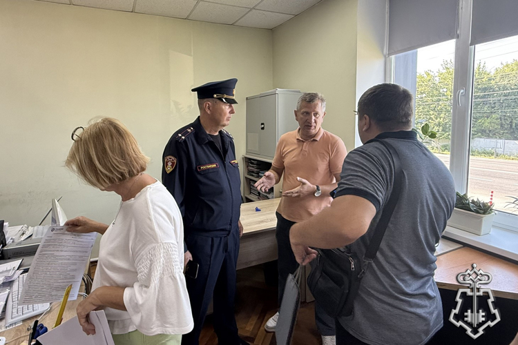 В Белгороде росгвардейцы проверяют готовность спортивных школ областного центра к новому учебному году
