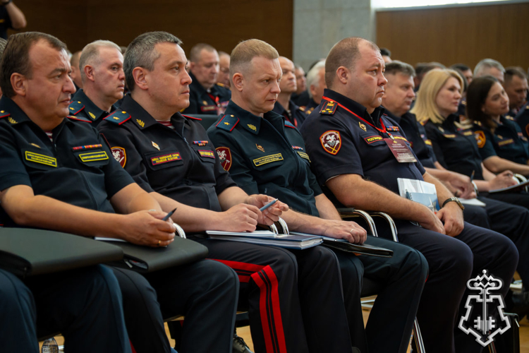 Руководитель управления вневедомственной охраны Росгвардии по Белгородской области принял участие во Всероссийском совещании-семинаре в Нижнем Новгороде (видео)