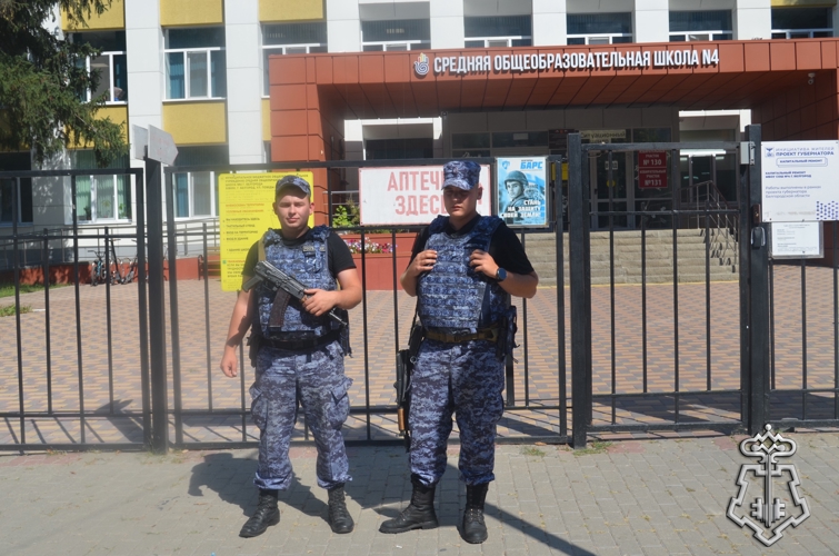  В Белгородской области росгвардейцы обеспечили безопасность мероприятий ко Дню знаний