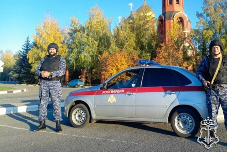За неделю росгвардейцы отработали в Белгородской области свыше 100 выездов по сигналу «Тревога»