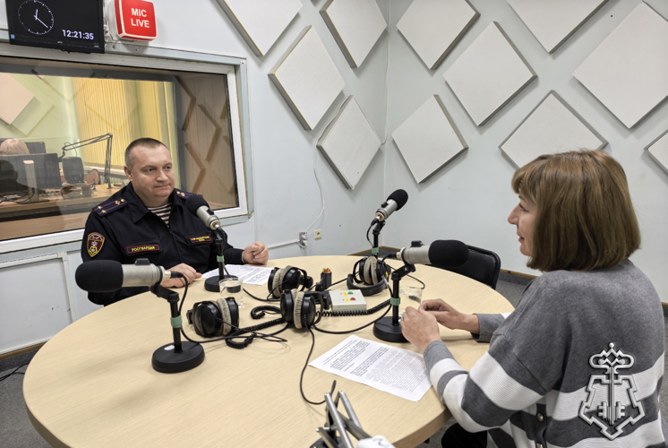 Эфир на «Радио России-Белгород» посвятили 74-й годовщине образования вневедомственной охраны